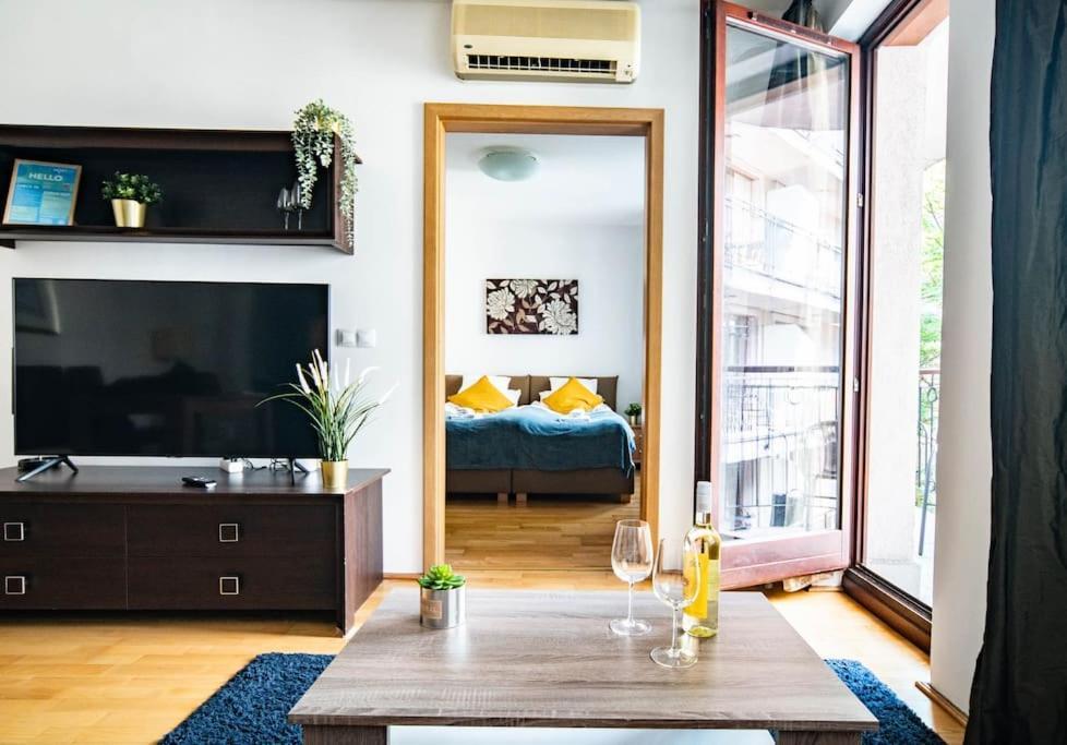 Free Parking! Soho Budapest 304, 4 Ppl, Ac, Fast Wifi, Smart Tv Exterior photo