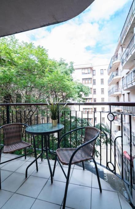 Free Parking! Soho Budapest 304, 4 Ppl, Ac, Fast Wifi, Smart Tv Exterior photo